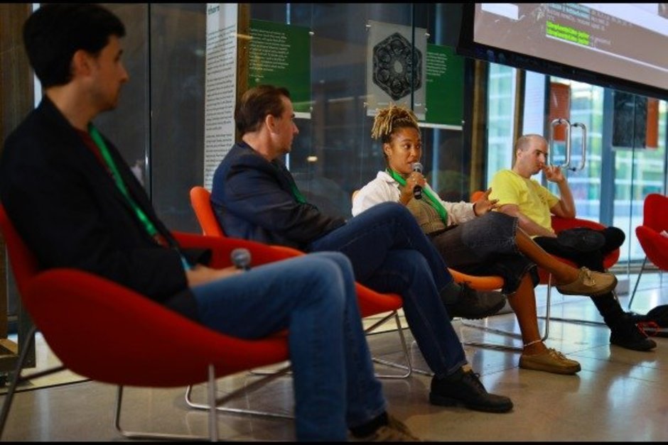 Фонд свободного программного обеспечения отметил 40-летие и представил проект LibrePhone