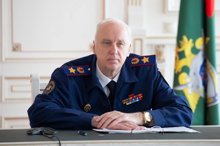 Путин продлил срок службы Бастрыкина на посту главы СКР до 2026 года