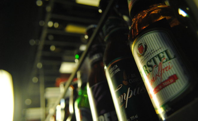 Минфин предложил продлить действие акцизных марок на импортный алкоголь на год