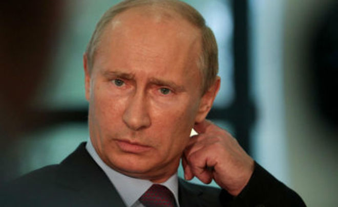 Песков о подписи В.Путина под не одобренным Государственной думой законом: В Кремле разбираются
