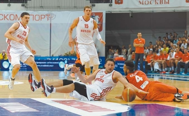 Мужская сборная России по баскетболу победила команду Швеции в квалификации Евробаскета