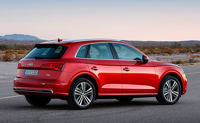 Audi назвала российские цены на обновленный Q5