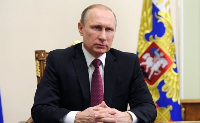 Новый президентский срок Путина начнется с бюджетного маневра