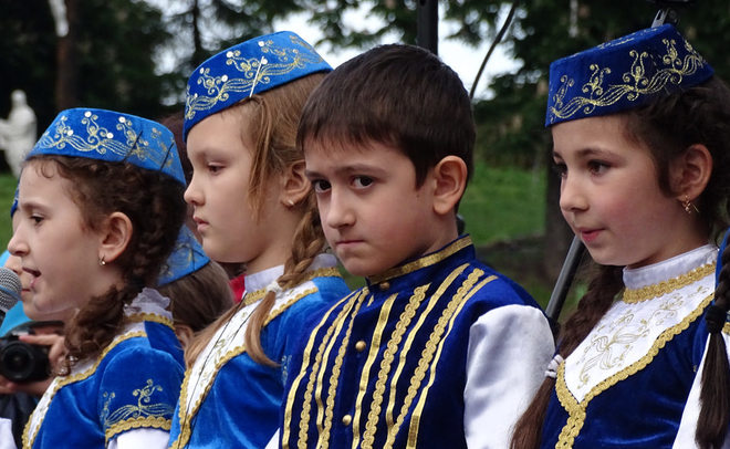 Практически половина крымских татар выступила против возвращения Крыма в состав Украины