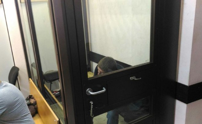 Казанский суд не стал арестовывать фигуранта дела о взятке 100 тысяч долларов