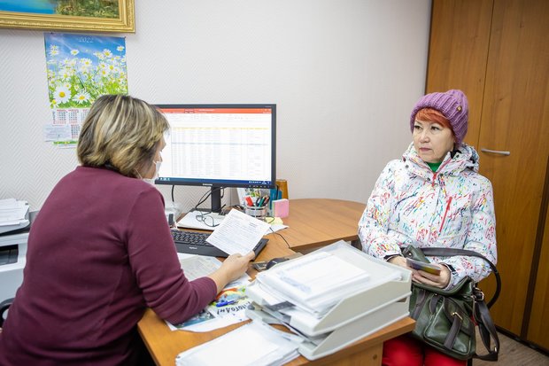 На предприятии Клара Грязева работала машинисткой, на пенсию вышла в 2017 году. С тех пор ежегодно обращается в Совет ветеранов за советом