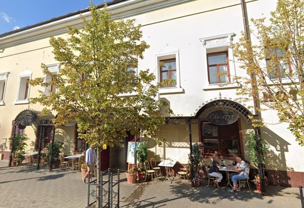 Где-то здесь была первая казанская "студия". Фото: google.com/maps