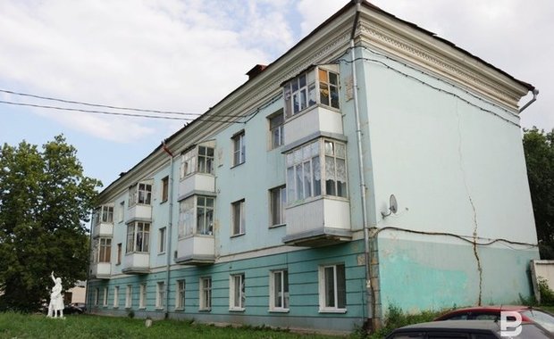 Нынешний вид дома на улице Серп и Молот. Фото: realnoevremya.ru