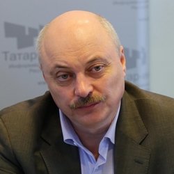 Ирек Сулейманов