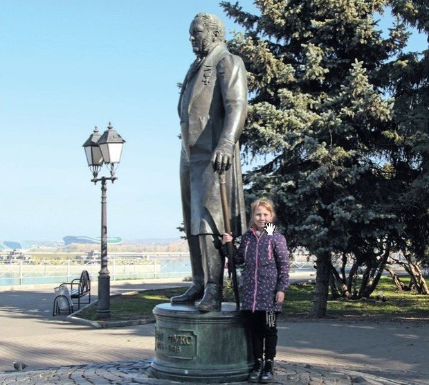 Памятник Карлу Фуксу. Фото Андрея Останина. 2021 год