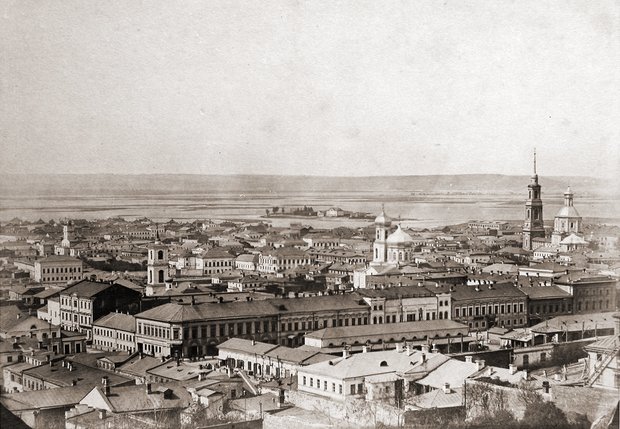 Вид с Воскресенской церкви на юго-запад. Вторая половина XIX века. Фото pastvu.com