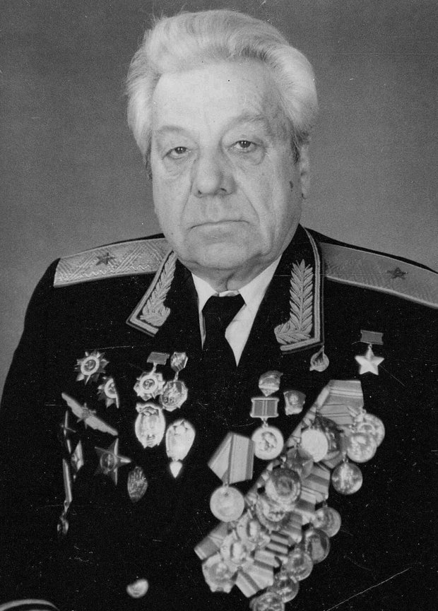 Анатолий Васильевич Ляпидевский. Фото: wikipedia.org