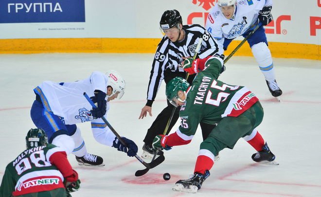 «Ак Барс» натужной победой затенил очередные ляпы Шарыченкова