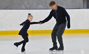 «Поменьше речей, давайте работать»: мастер-класс для юных фигуристов от Алексея Ягудина