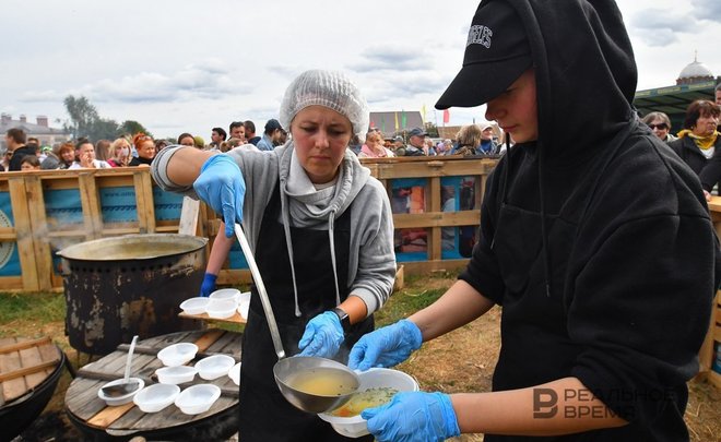 Хороша рыбка: как на острове-граде уху готовили