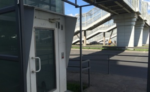 «Социальный лифт» по-казански: город демонтирует так и не заработавшие подъемники надземных переходов