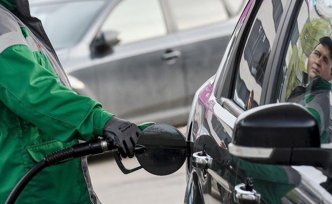 Эксперты — рост цен на бензин ложится на всех, а не только на автомобилистов