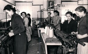 Фотомарафон «100-летие ТАССР»: работницы трикотажной фабрики, Чистополь, 1956 год