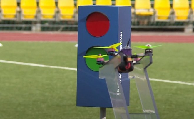 Гонки квадрокоптеров: этап Гран-при России 2020 по дрон-рейсингу