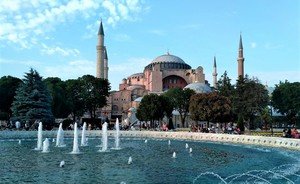 Прощание с Рамазаном: как проходят ифтары в Стамбуле