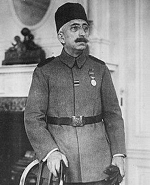 «Их нравы»: как последний султан продвинул по службе Ататюрка и набрал долгов перед смертью