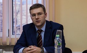 «Кремль готов терпеть оппозиционного губернатора, только изолировав его в кабинете»