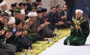 X республиканский ифтар в «Казань Экспо»: разговелись 10 тысяч постящихся