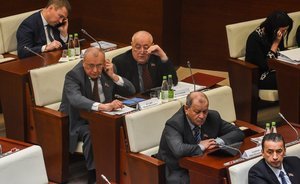 Ударная пятилетка: парламентарии в авторитете, депутаты-прогульщики и «татаро-монгольское иго»