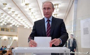 Депутат из Татарстана, ректор «Плехановки» и нижегородский банкир скинулись на кампанию Путина