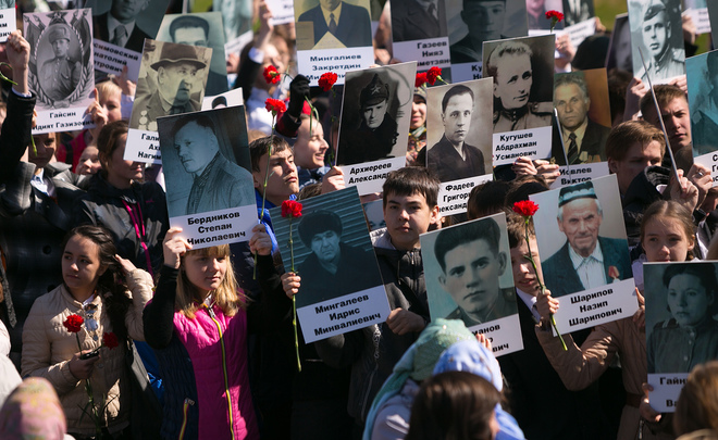 День Победы: от площади Свободы до парка военной техники / фото