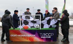 Футбол — круглый год. В Татарстане стартовало строительство четырех крытых манежей