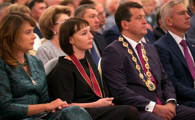 Видеоопрос: «Надо ли лишать Чулпан Хаматову звания «Почетный гражданин Казани»?»