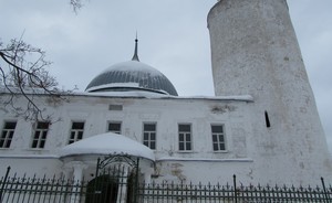 Ханская мечеть Касимова: как в мусульманском храме ужились верующие и музейные работники