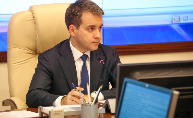 Николай Никифоров предложил «выдернуть вилку из розетки» для регионального ТВ