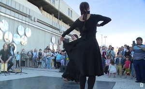 Чабата на набережной Кабана: как казанцев татарским танцам учили