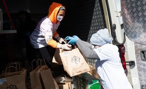 С доставкой: на «Ак Барс Арене» стартовал «ифтар столетия»