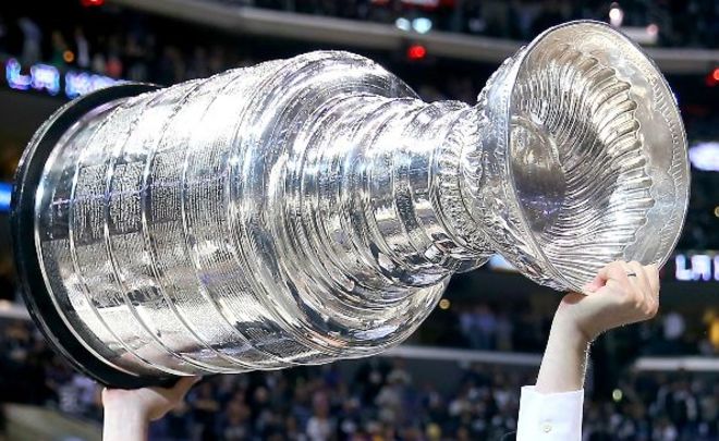 В ожидании «Антарктического дерби»: за Кубок Стэнли сразятся «пингвины» и «акулы»