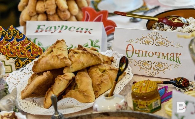 Татарские блюда [Юнус Ахметзянович Ахметзянов] (fb2) читать онлайн