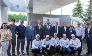 «Нижнекамскнефтехим» передал защитные маски детским лагерям, спортивным школам и Олимпийскому комитету России