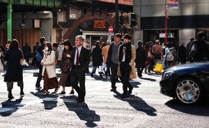 Наши в Японии: дружелюбные жители, враждебное правительство и недоверие к СМИ