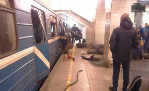 Видео взрывов в питерском метро
