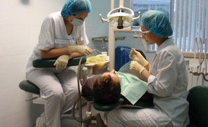 Зуб за зуб: углубиться в кариес, израильские импланты и брекеты от 10 тысяч