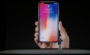 Не поколение Икс: Apple пообещал революцию с новым iPhone X
