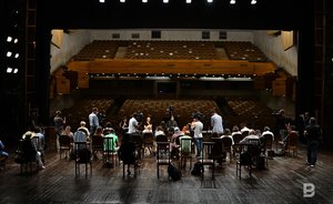 Как реновировать «Хадишку»? Построить театр!