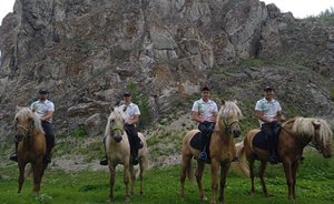 «Если дорога плохая, обходим по полям, степям и перелескам, по подножию гор»