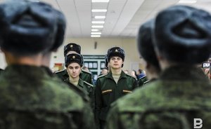 «C вечера пятницы перестали раздавать повестки работникам ОПК»