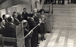 Фотомарафон «100-летие ТАССР»: В. Копылов открывает музей трудовой славы КАПО им. Горбунова, февраль 1982 года