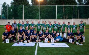 «Отделом кадров не пугали»: руководство «Нижнекамскнефтехима» сыграло в футбол с молодежью