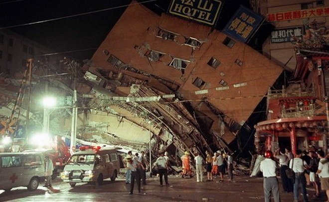 День в истории: переход Суворова через Альпы и землетрясение на Тайване