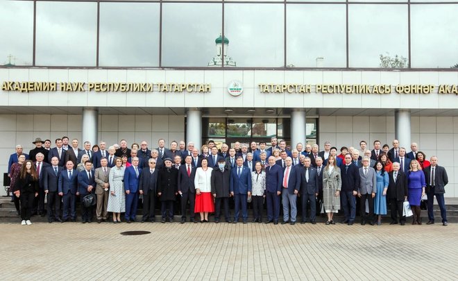 Выдвинули Мухаметшина, Минниханова, Ситдикова: в Академии наук Татарстана грядет смена власти?